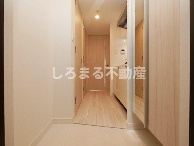 S-RESIDENCE堺筋本町Unoの玄関