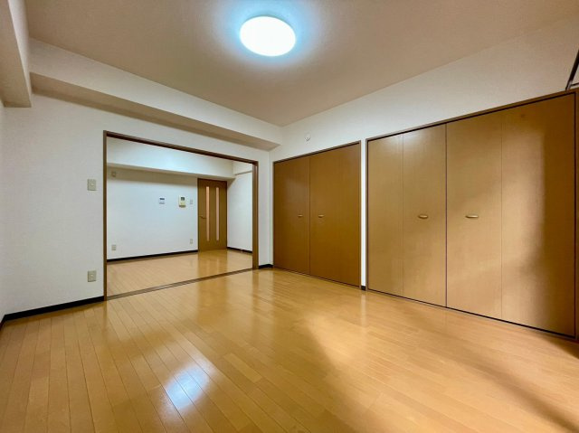 レージュ道徳の洋室|明るい洋室です