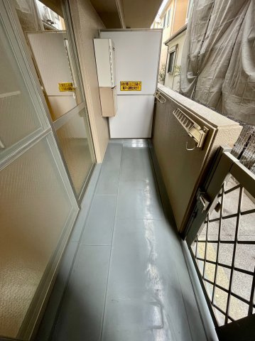 レージュ道徳のバルコニー|暖かな日差しのふりそそぐバルコニー