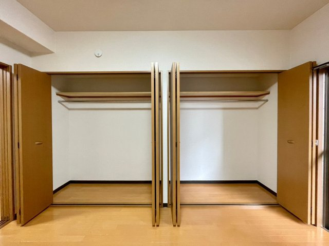 レージュ道徳の収納|たっぷりとした収納スペースです