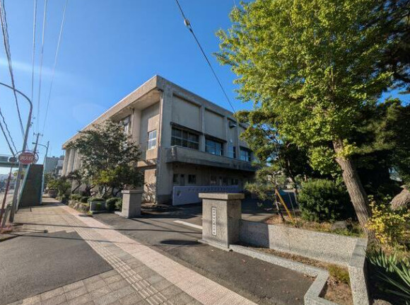 京福日之出マンションの周辺