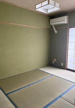 京福日之出マンションの居間・リビング