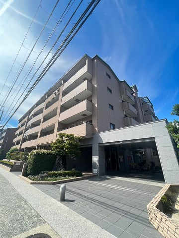 グランディオーズの外観
