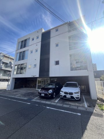 レグルス甲南山手の外観