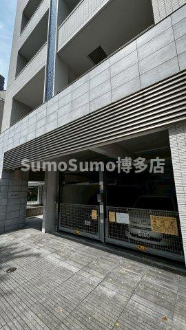 アルティザ博多駅前のエントランス