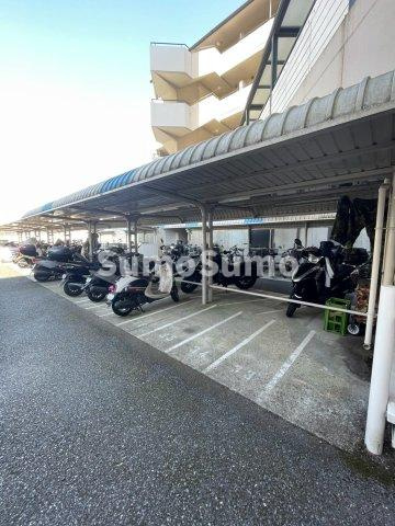 サンヴェール須磨妙法寺の駐車場