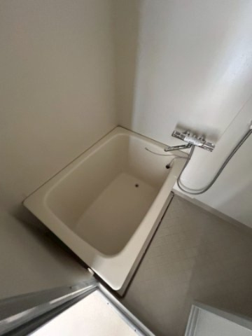 芦屋浜高層（若葉） 1号棟の浴室