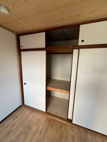 芦屋浜高層（若葉） 1号棟の収納