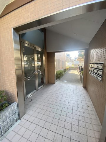 サンシャインＡのエントランス