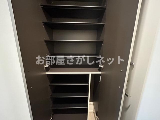 コンフォート　若木【おとり物件なし】#学生・社会人にオススメ！初期費用分割払いOK！の収納|下駄箱