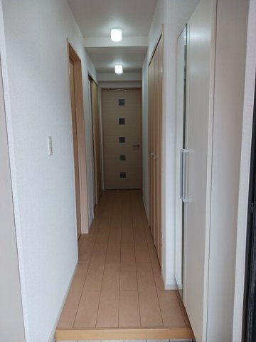 シンプルで使いやすい玄関です