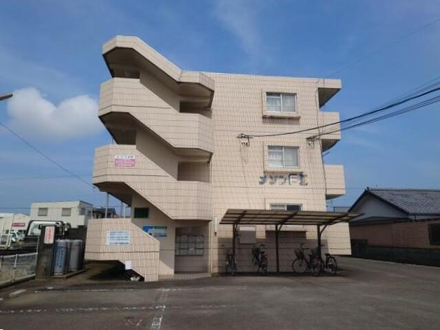 メゾンFⅡ