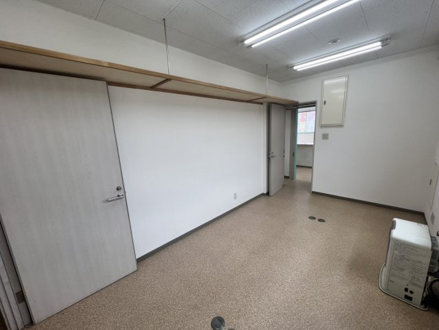浦幌貸店舗1の内装
