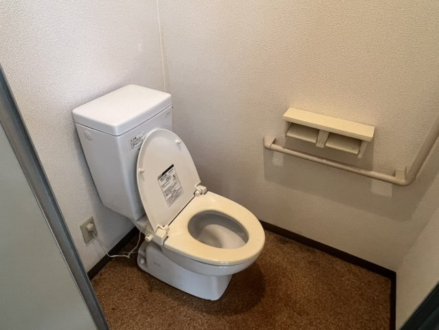 浦幌貸店舗1のトイレ
