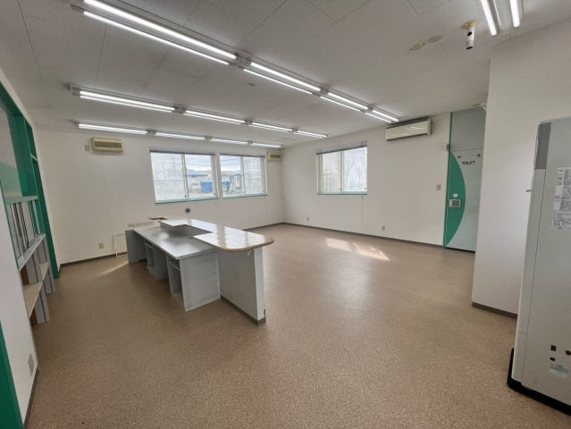 浦幌貸店舗1の内装