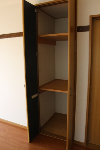 コートプリムローズの収納