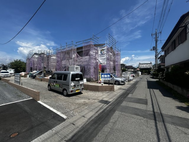 新築　前橋市総社町植野第2　Livele Garden.S　3号棟の前面道路含む現地写真|現地写真　東側接道幅員約4ｍ