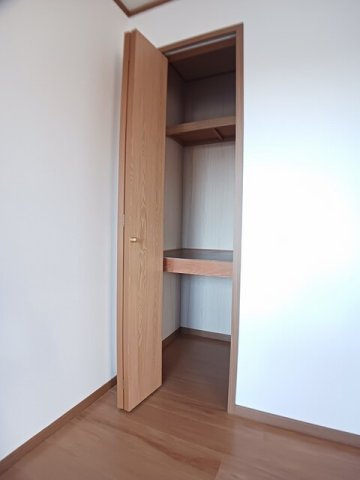 ミレニアムハイツ　Ｓの収納