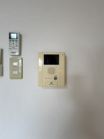 U-ro勝山のセキュリティ|U-ro勝山　モニター付きインターホン