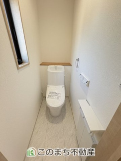 【トイレ】 | いろどりアイタウン古河市諸川23-P1　 | 1.2階共にシャワートイレを配置。清潔感があります。