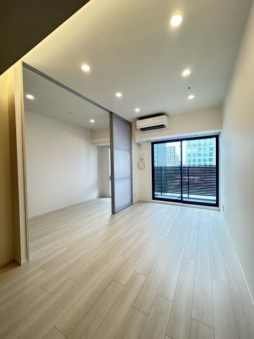 コンフォリア・リヴ北浜淡路町の居間・リビング