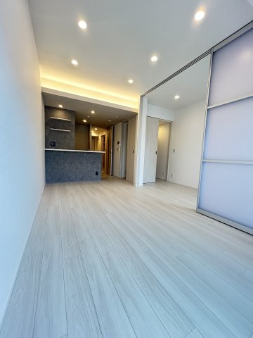 コンフォリア・リヴ北浜淡路町の居間・リビング