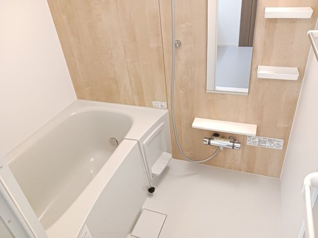 メゾン・アゼリアの浴室