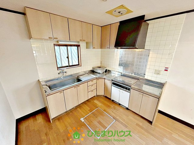 久喜市上川崎１期　中古一戸建てのキッチン