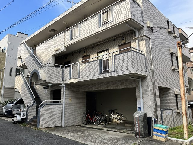 ビレッジ千駄木の外観