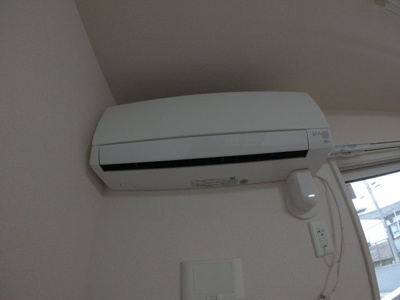 【設備】 | エクセルシオールパークE | エアコン完備で年中快適空間！