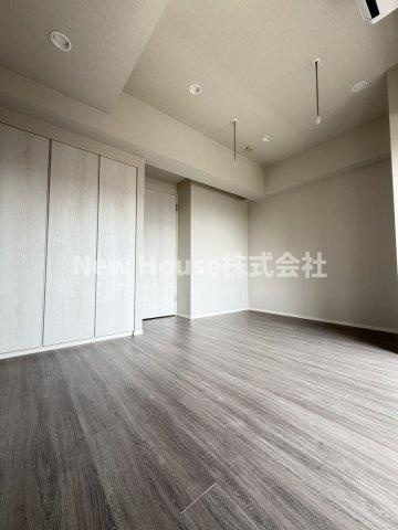 ZOOM池袋Westの居間・リビング