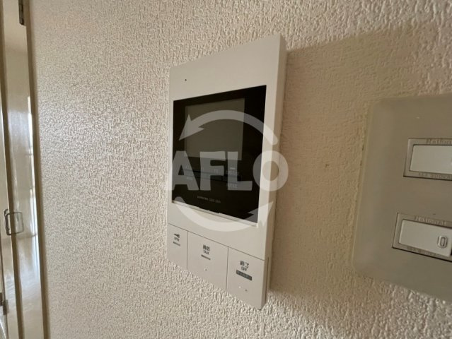 シャトーオキタ　育和小学校のセキュリティ|シャトーオキタ　モニター付きインターホン