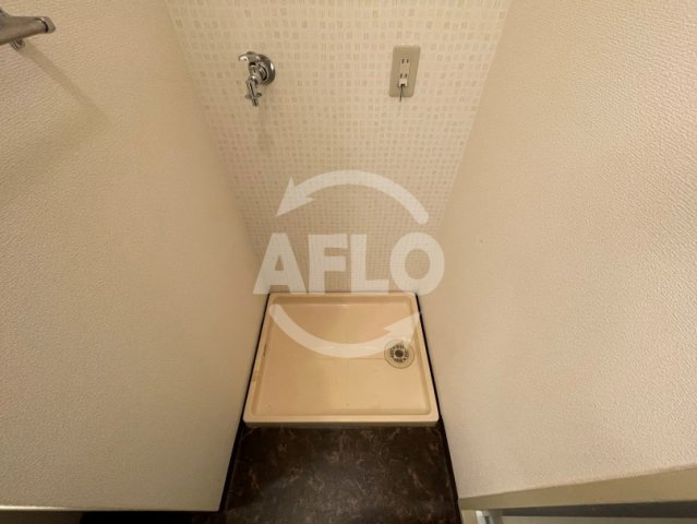 シャトーオキタ　育和小学校の洗面所|シャトーオキタ　洗濯パン