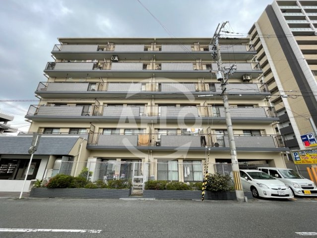 シャトーオキタ　育和小学校の外観|シャトーオキタ　外観