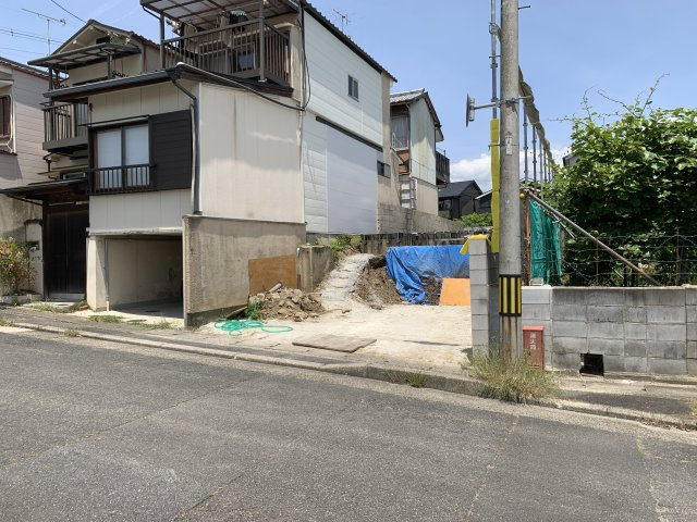 京都市北区西賀茂大深町　新築一戸建ての外観