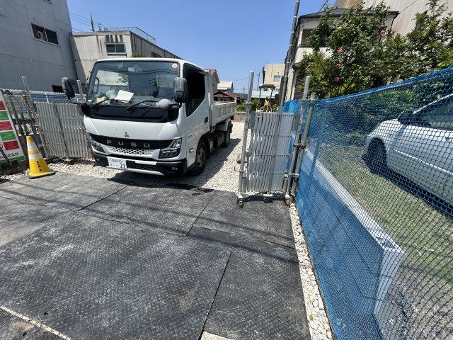 新築　高崎市赤坂町1期　LIGNAGE　1号棟の駐車場|現地写真　駐車スペースは並列2台分可能です！
