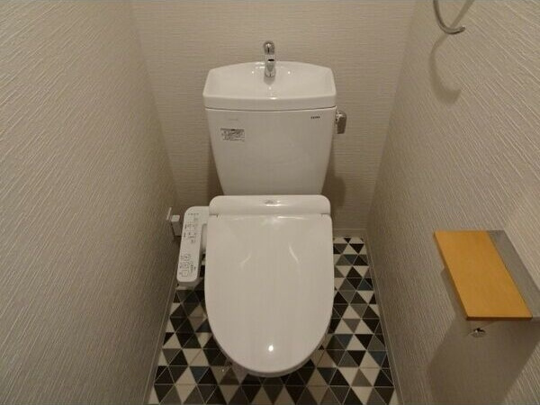 Casa Avenue Ikeshitaのトイレ