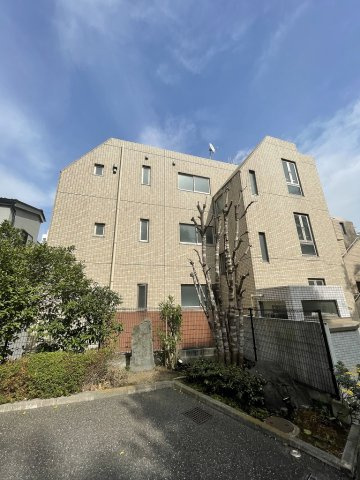 カスティーロ白山の外観