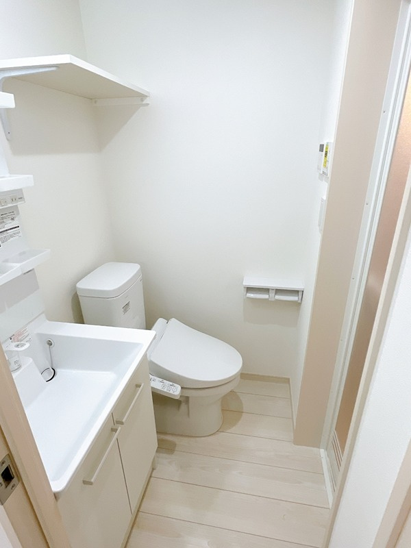 East Flat 松戸 のトイレ