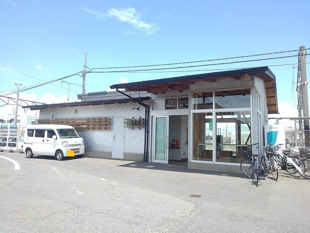 アンバーの周辺|川島駅まで240m