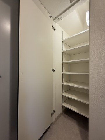 【収納】エステムコート名古屋新栄Ⅳネスト