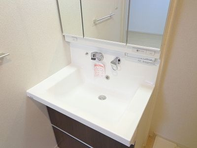 クリアネス　コートの洗面所
