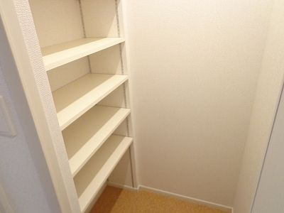 クリアネス　コートの収納