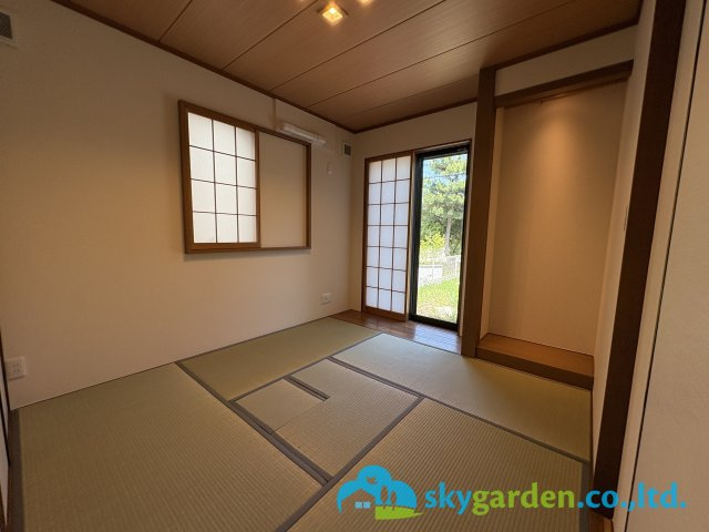 藤沢市片瀬山5丁目　中古戸建の和室|畳の上でゆっくりとくつろげる和室です