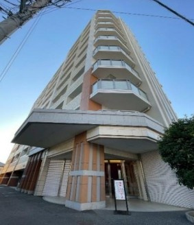 Gコンフォートウエスト飯能　中古マンション8階