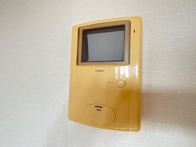 ヴィラ　ルミナスＢのセキュリティ|カメラ付インターフォン