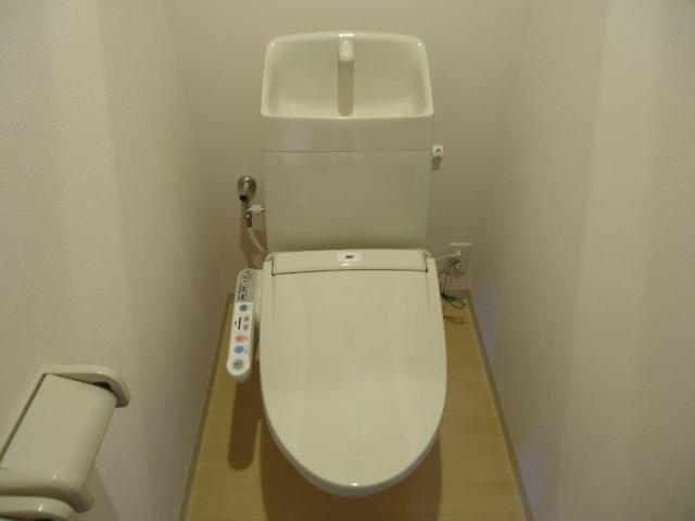 加古川市尾上町安田のアパートのトイレ|トイレ