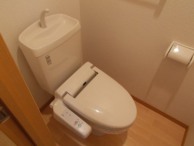 プラシード・ボスコのトイレ