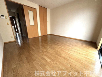【居間・リビング】 | グリーンヒルズ　B | 洋室8帖
