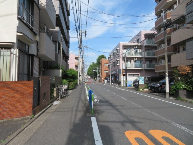 豊島区高松２丁目のビル